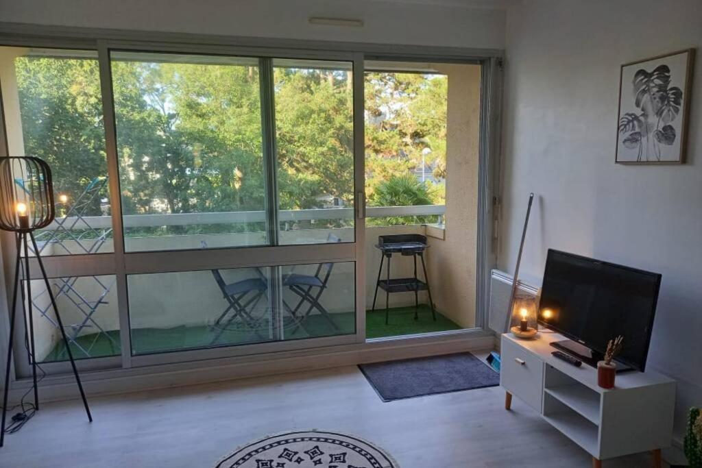 Studio A 100M De La Plage Benodet Bagian luar foto
