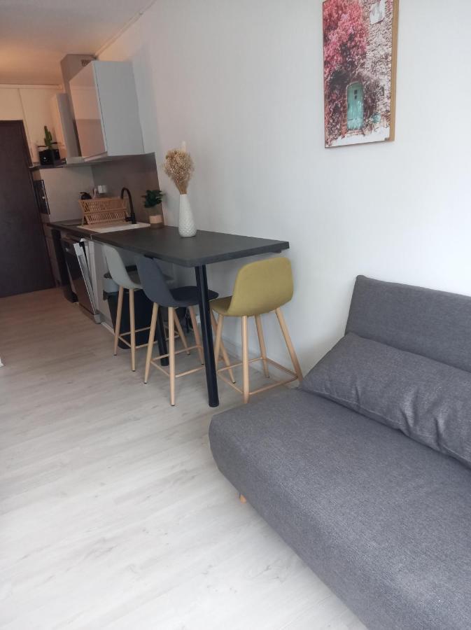 Studio A 100M De La Plage Benodet Bagian luar foto